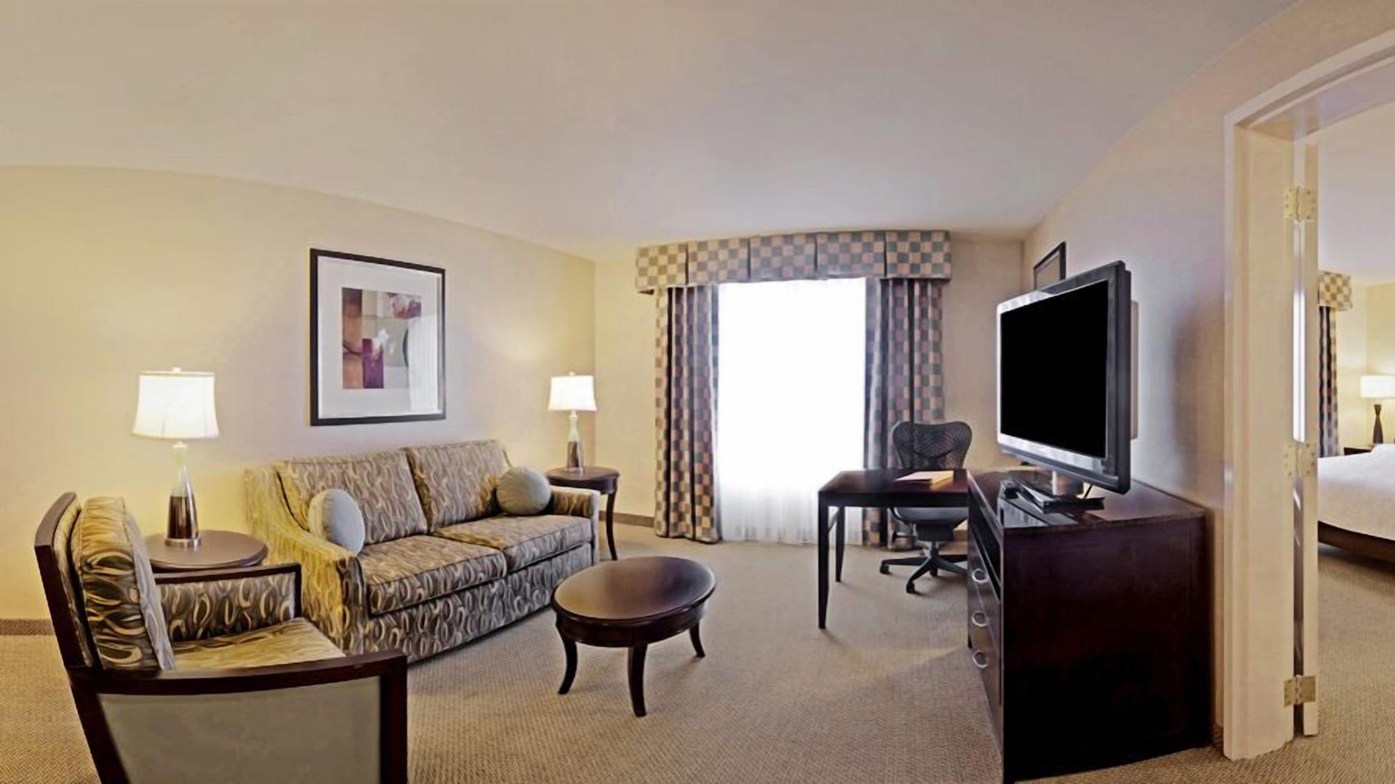Hilton Garden Inn Omaha East/Каунсил-Блафс Экстерьер фото