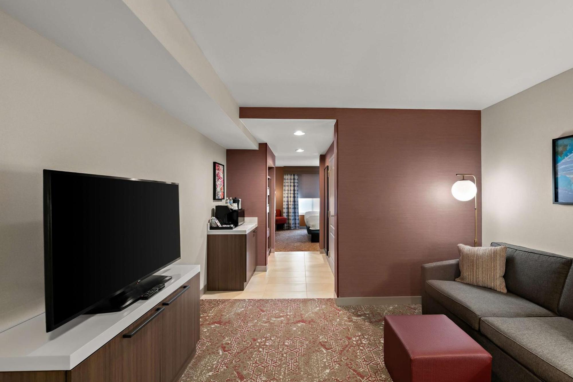 Hilton Garden Inn Omaha East/Каунсил-Блафс Экстерьер фото