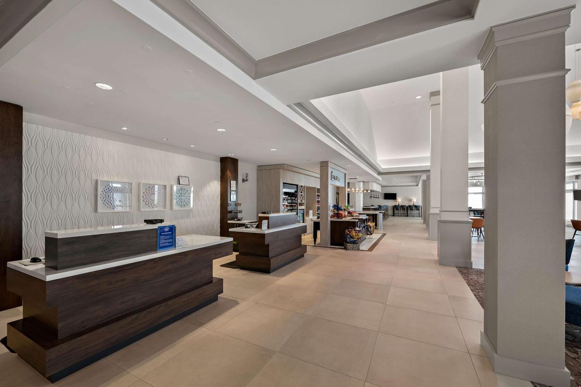 Hilton Garden Inn Omaha East/Каунсил-Блафс Экстерьер фото