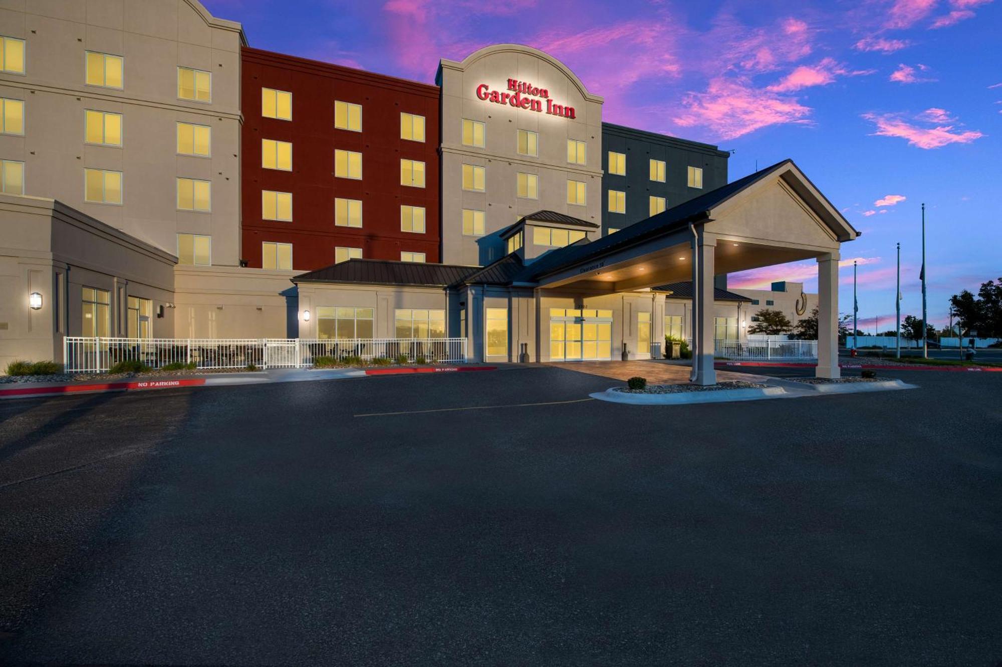 Hilton Garden Inn Omaha East/Каунсил-Блафс Экстерьер фото